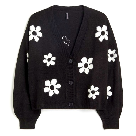 H&M Sweaters - Jacquard Knit Cardigan